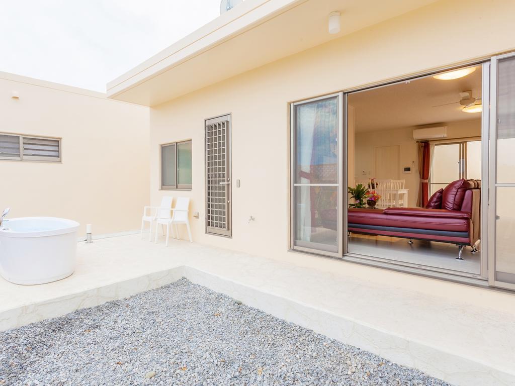 Kariyushi Condominium Resort Nago Rb Villa Nakidzsin Kültér fotó
